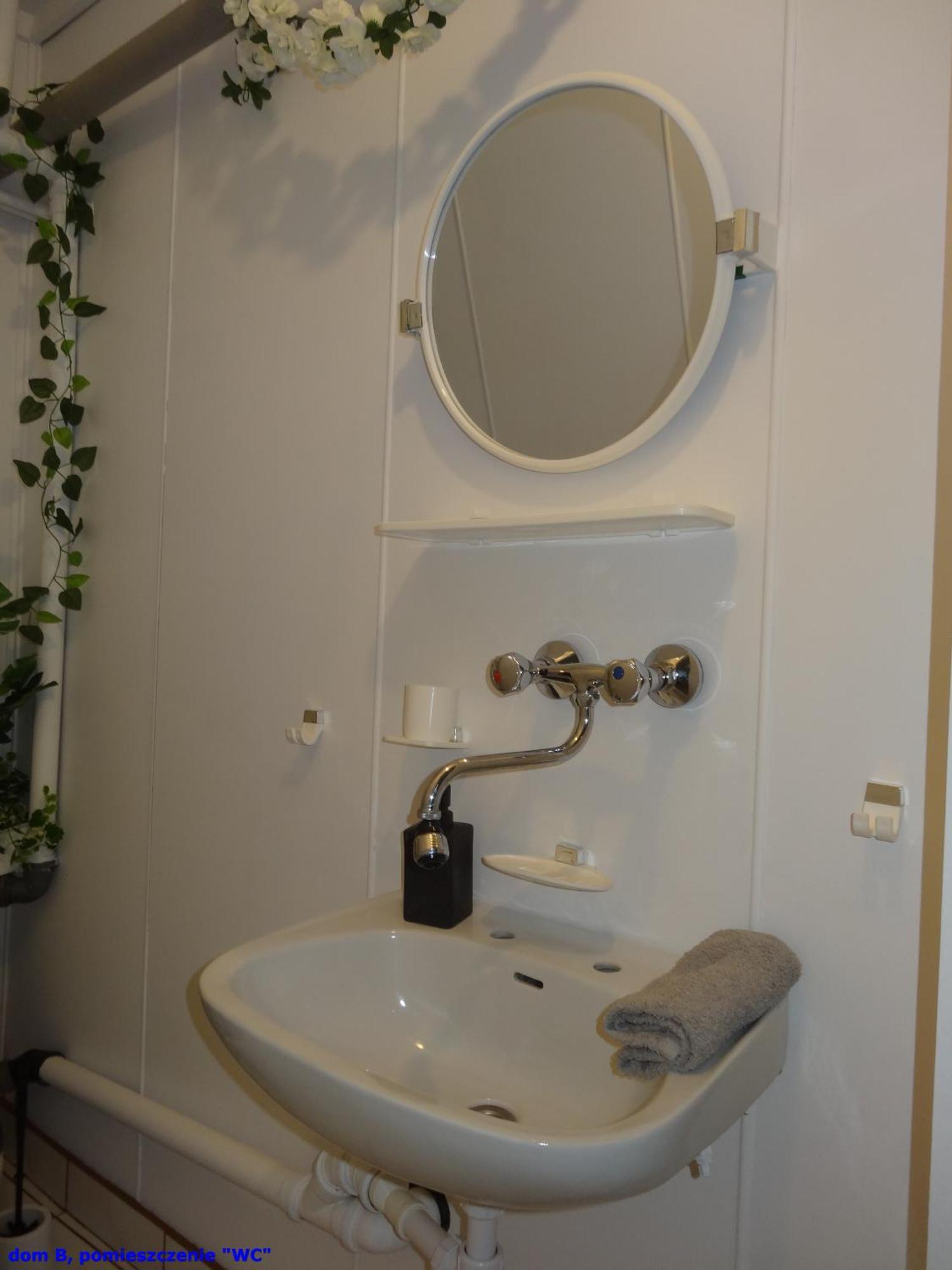 Villa Dom Na Osiedlu Na Stoku 14 W Nadolu Nadole  Zimmer foto